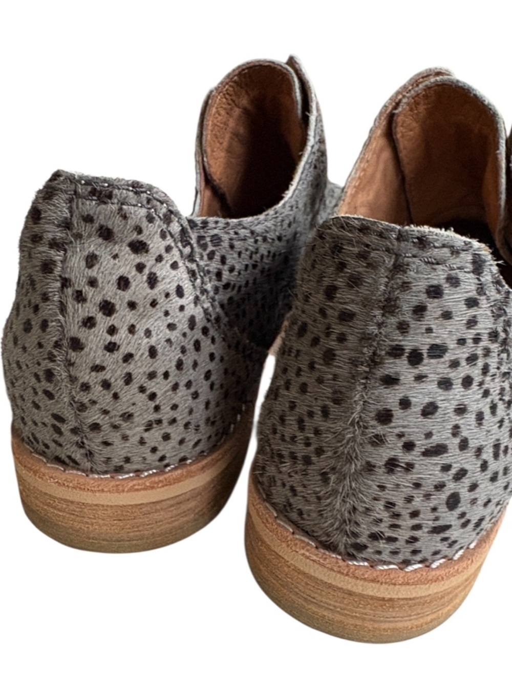 EUC All Black Leather / Calf Hair Cowman Shoes Grey Black Speckle Size 8.5 - Picture 5 of 8